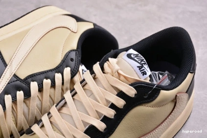 Hyperoad 1 x Travis Scott Jordan Air 1010